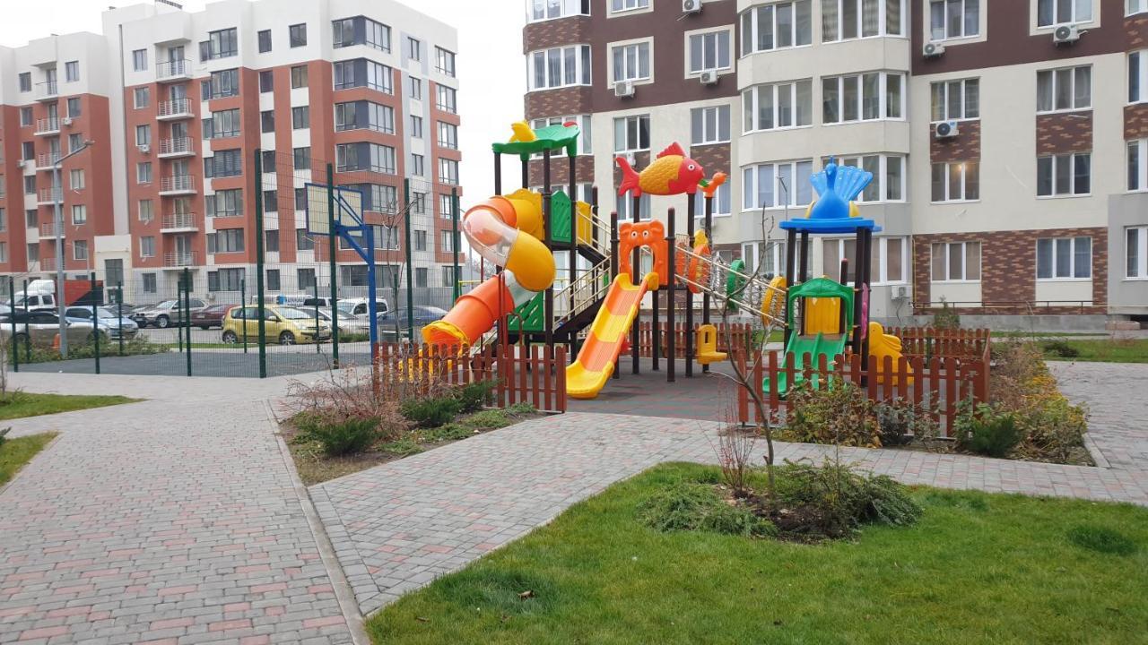 Уютная Квартира На Сутки С Видом На Море И Близостю Пляжа Krizsanyivka Kültér fotó